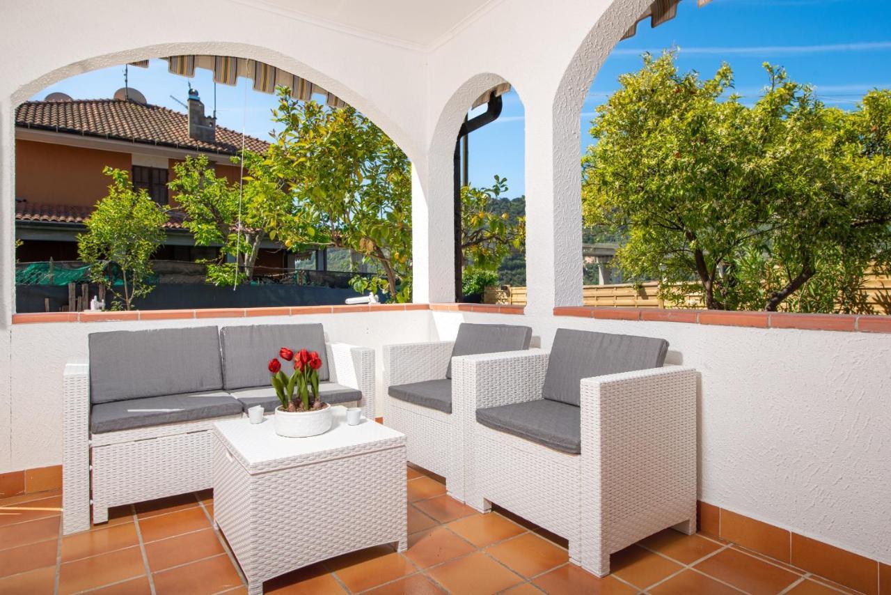 Villa Casa Del Sole: Relax & Charme Nella Riviera Ligure Camporosso  Exterior foto